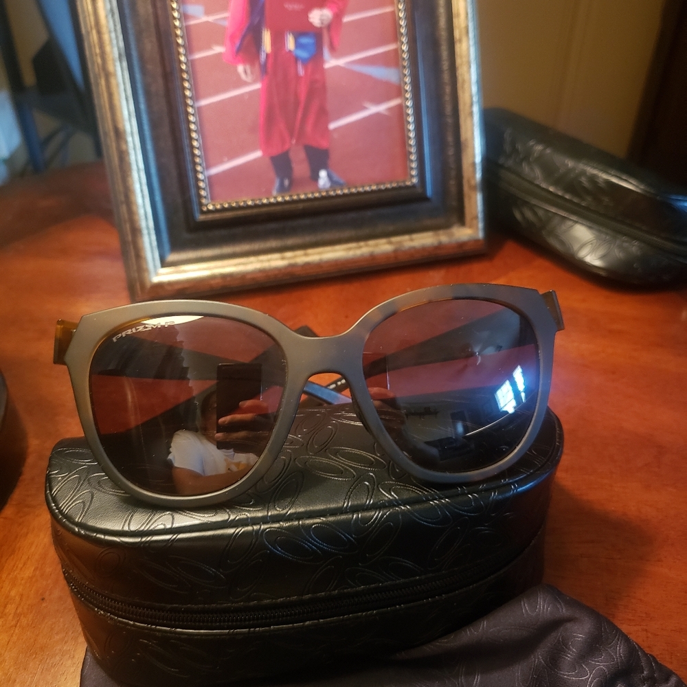 Women's Oakley Sunglasses